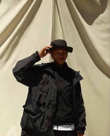 DAIWA PIER39 GORE-TEX 마운틴 후드티