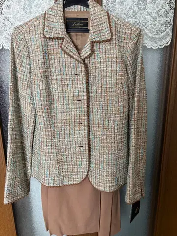 레리안 트위드 자켓 수트 사이즈 9