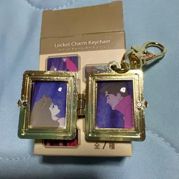 디즈니 스토어 로켓 참 오로라