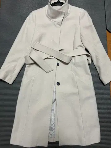 INDIVI 화이트 롱 코트 벨트 포함