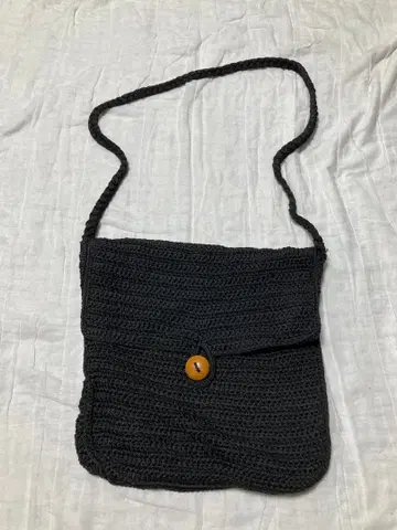 구제 니트 숄더백