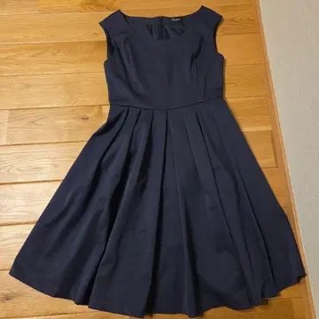 Riccinie NEW YORK 네이비 A라인 드레스