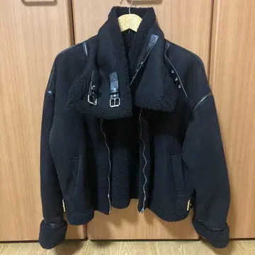 스탠드 칼라 무스탕 보아 자켓 라이더스