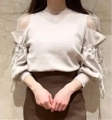 시스루 숄더 니트 풀오버 7부 소매 핑크