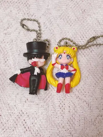 세일러문 턱시도 가면 마스코트