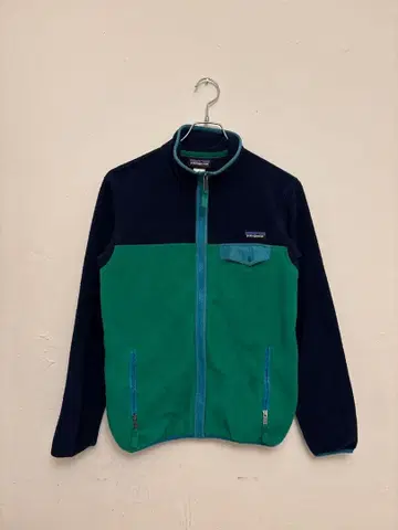 파타고니아 신틸라 플리스 자켓 풀집 스냅T 그린 XS