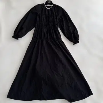 유나이티드 애로우즈 티어드 맥시 롱 원피스 블랙