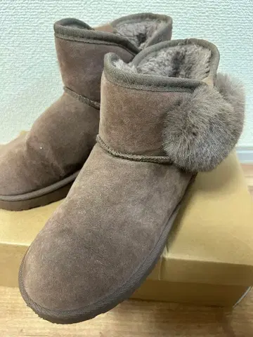 하트 브라운 퍼 어그 부츠