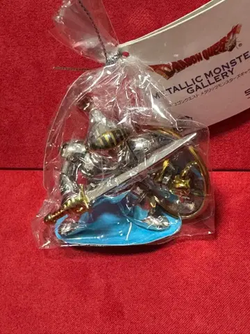 메탈릭 몬스터 갤러리 방황하는 갑옷