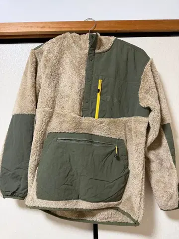 잭 울프 스킨 플리스 자켓