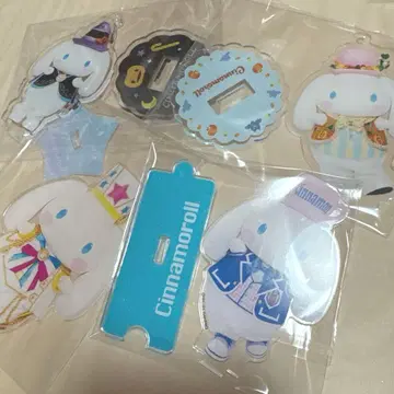 산리오 퓨로랜드 아크릴 스탠드 시나모롤 하모니랜드