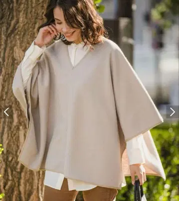 BAYFLOW 인조 가죽 파이핑 판초