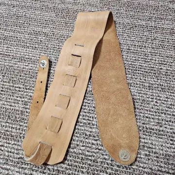 가죽 스트랩 중고 새상품급