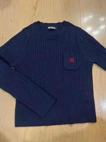 MARY QUANT 마리콴트 데이지 원포인트 케이블 니트