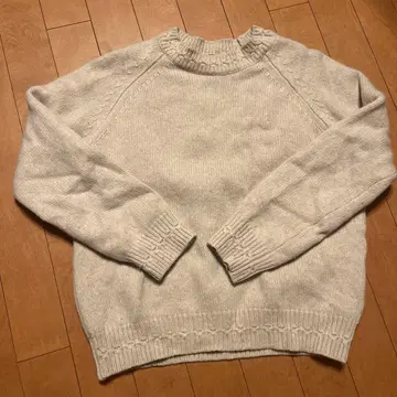 A.P.C. 아이보리 니트 M 스웨터