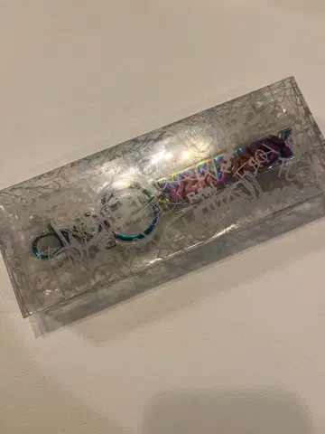 [ 미개봉 새상품 ] Vaundy 로고 키링