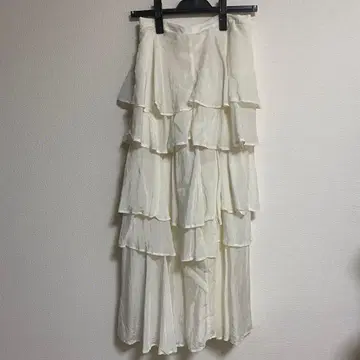 SNIDEL 플레어 롱 스커트 화이트 사이즈0