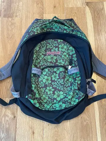 잔스포츠 하이비스커스 패턴 백팩