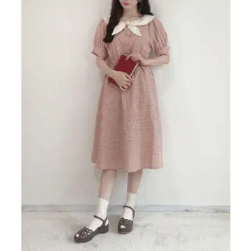 핀 버클 타이 사용 체크 무늬 원피스