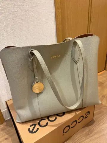 FURLA 그레이 가죽 토트백