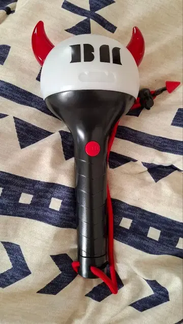 BABYMONSTER 공식 응원봉