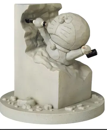 UDF 조각가 도라에몽