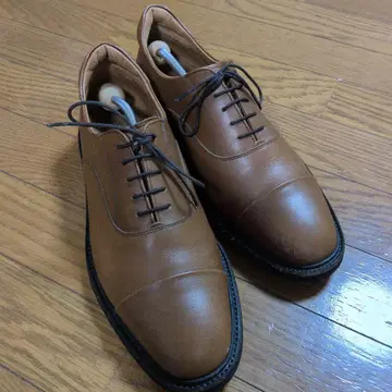 브라운 가죽 드레스 슈즈