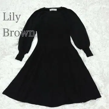 릴리 브라운 A라인 니트 원피스 플레어 블랙 데이트 의류 페미닌