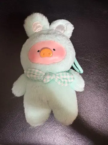 LULU 돼지 봉제 인형