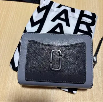 새상품급 Marc Jacobs 마크제이콥스 접이식 지갑