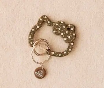 LOWRYSFARM [ HELLO KITTY ] 카라비너 퀼팅 레오파드