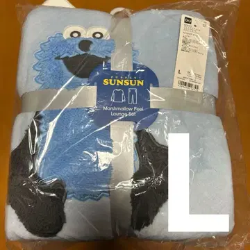 [ 새상품 ] GU 마쉬멜로우 필 라운지 세트 L 사이즈 퍼펫 순순