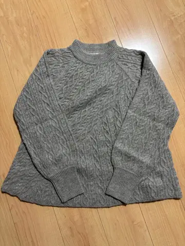 비밍 빔즈 케이블 니트 긴팔 스웨터