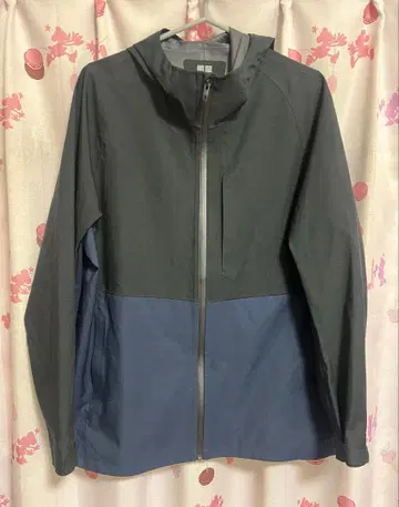 UNIQLO 블록 테크 후드티 XL (발수 가공)