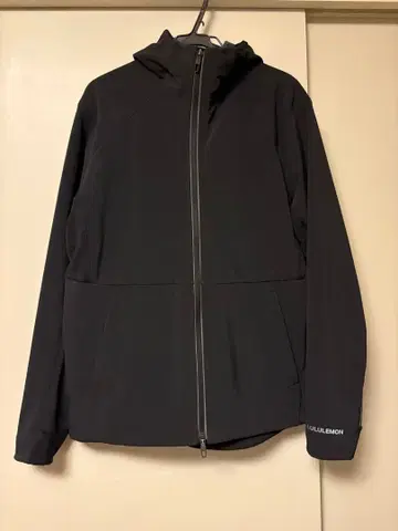 룰루레몬 블랙 후드 부착 자켓 M