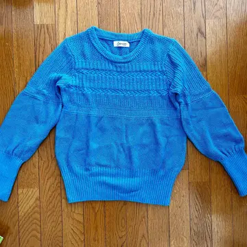 트라우메라이 파랑 니트 스웨터 긴팔 블루