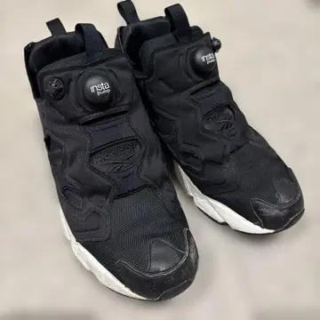 가격 인하 가능 Reebok insta pump 블랙 27.5cm