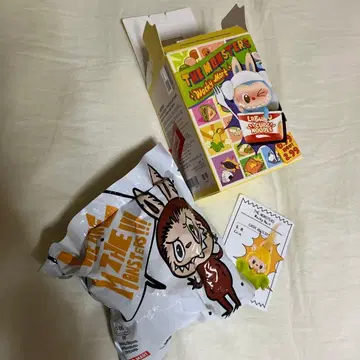 POP MART THE MONSTERS Wacky Mart 피규어