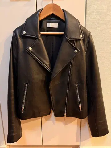 HARE 블랙 라이더 자켓