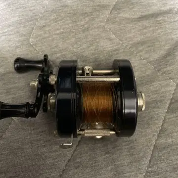 이 스즈 낚시릴 왼쪽 핸들