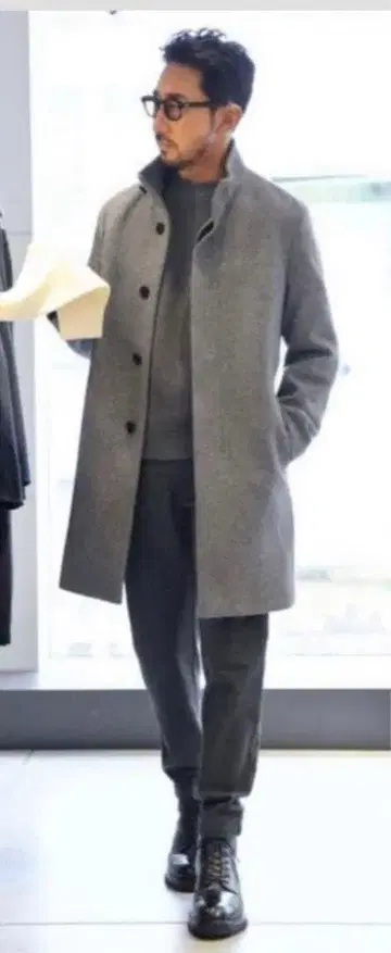 띠어리 남성용 스탠드 코트 84,000