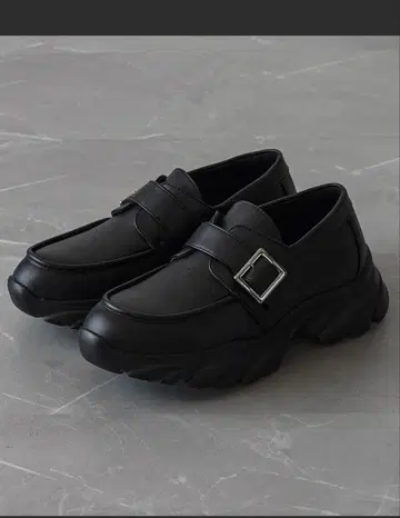 ELLUV +7cm 볼륨 하이 밑창 메탈 버클 모드 로퍼 M