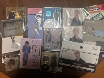 SEVENTEEN 민하오 아크릴 스탠드 키링 세트