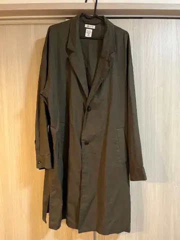 다케오 키쿠치 올리브색 버튼 달린 롱 린넨 코트 M 사이즈