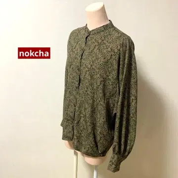 녹차 노크차 꽃무늬 돌먼 슬리브 블라우스