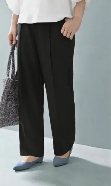 [ Kana Oyama x BLK001 ] 와이드 팬츠