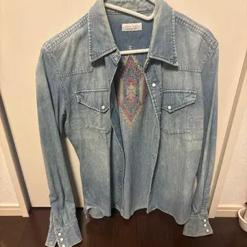 ZARA 데님 셔츠 긴팔 자수 디자인