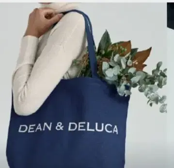 DEAN & DELUCA 차리티 토트 2025 라피스 블루 L
