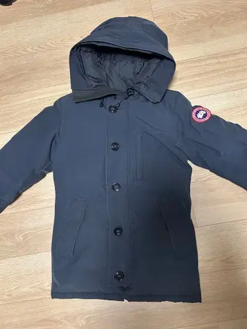 Canada Goose 네이비 다운 자켓 [ 가격 인하 불가 ]