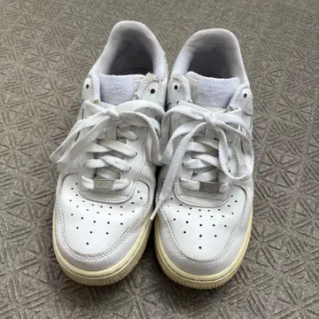 에어포스 1 23.5cm